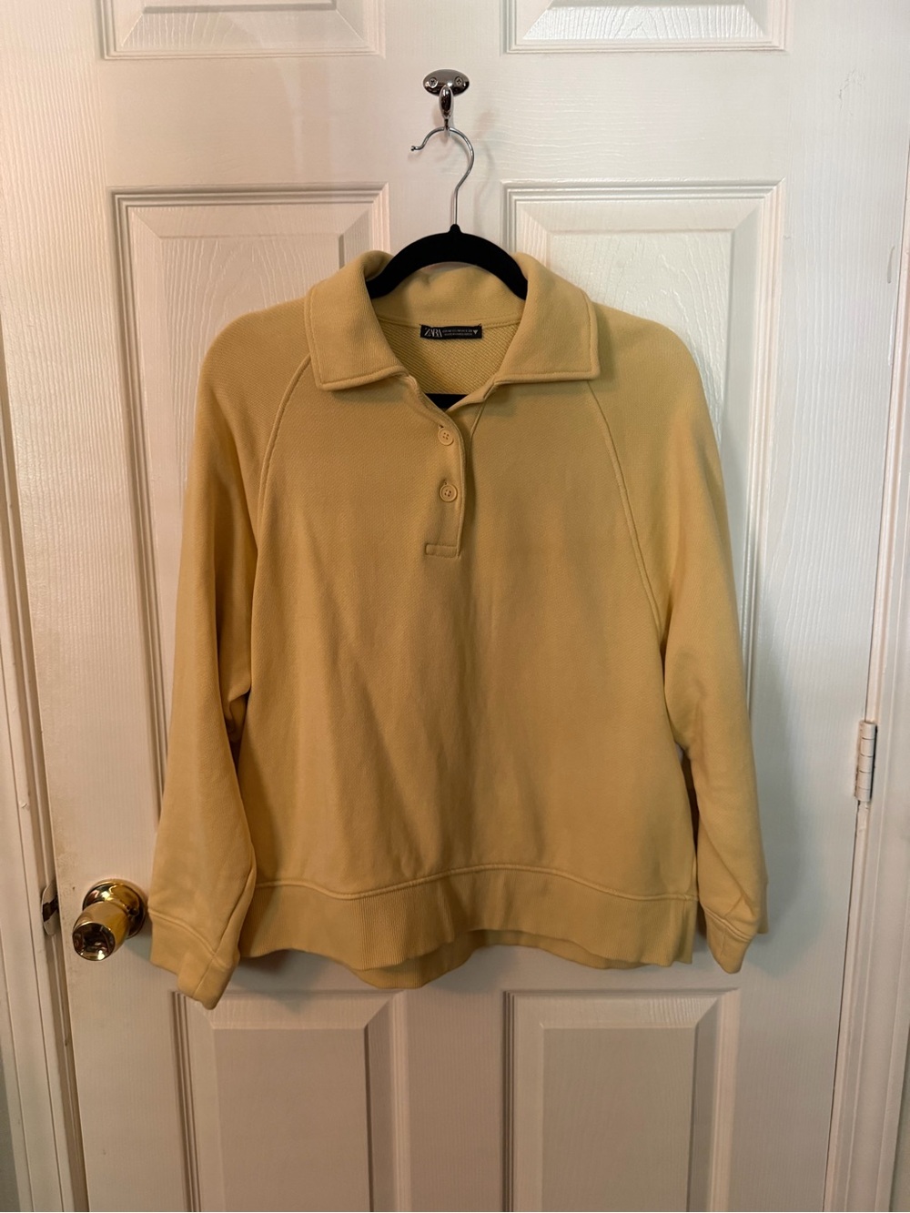 Zara Pale Yellow Collared Button Pullover